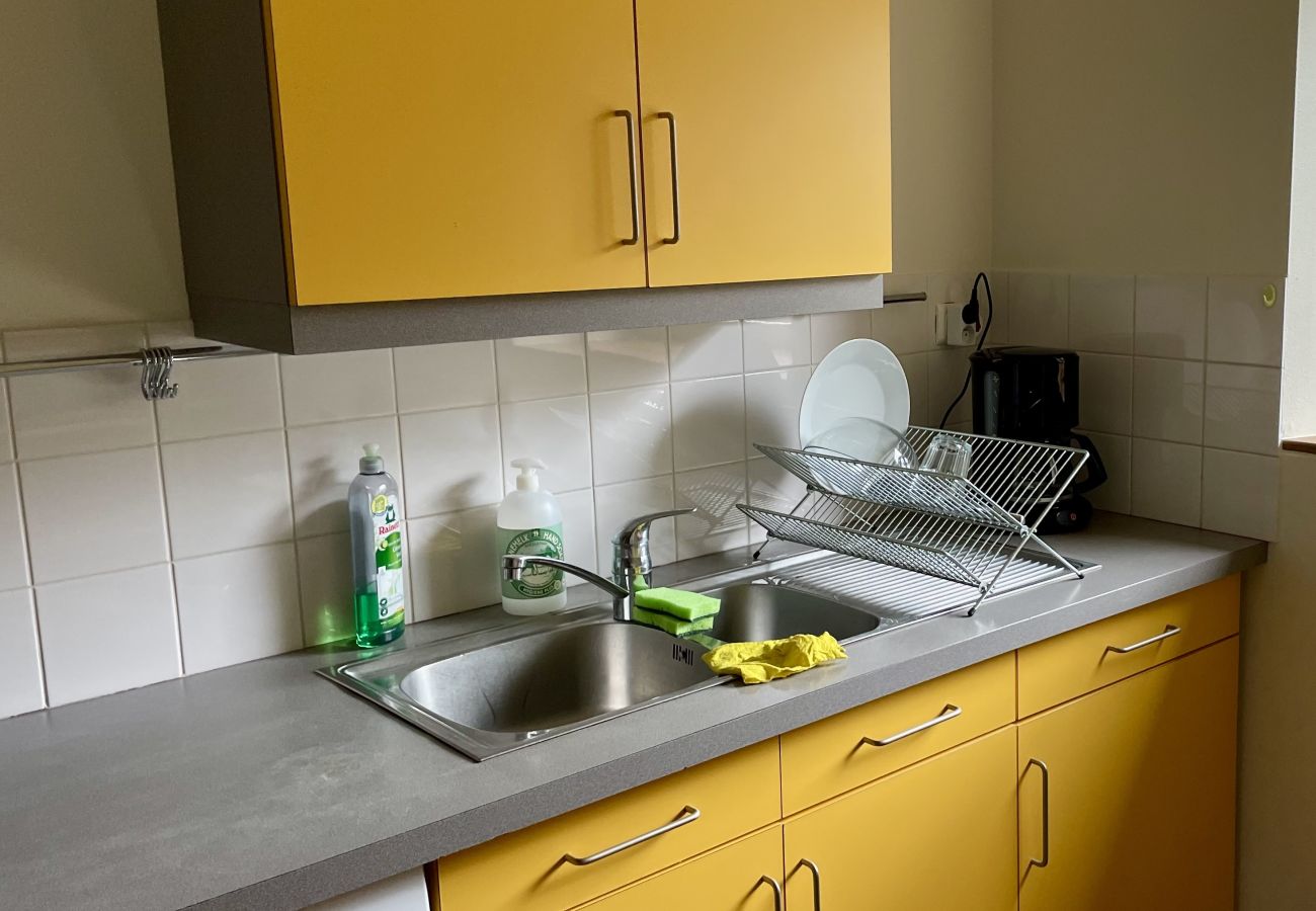 Gîte Rural à Châteaubourg - AppartCosy 27 L'Epine