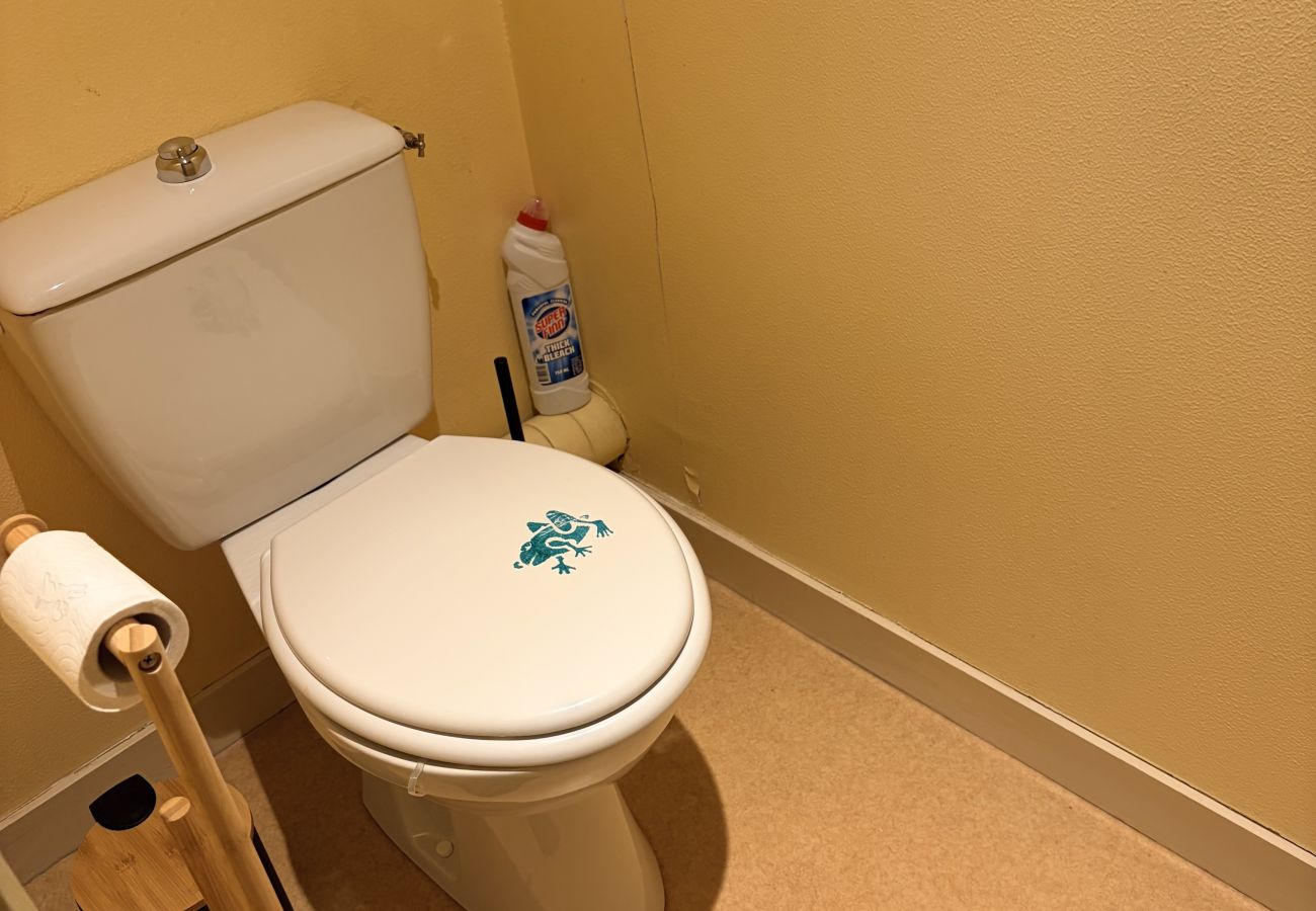 Gîte Rural à Châteaubourg - AppartCosy 27 L'Epine